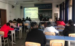 塔吊等相关工种正在考试中