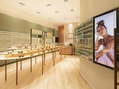 撞色轻工业眼镜店装修设计案例赏析