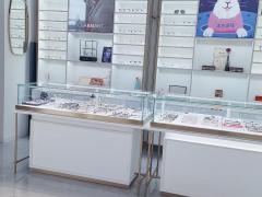 郑州德尚装饰眼镜店装修展示柜台设计制作