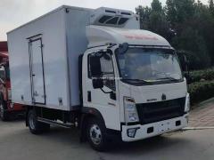 4.2米青岛重汽豪沃冷藏车4S店电话可以分期吗