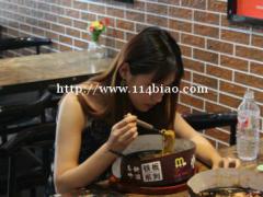 开铁板拌饭需要多少成本？几万元即可
