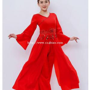 LHY各类演出服出租.人偶道具等