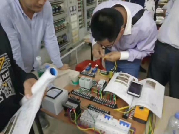 石岩观澜电工焊工高空制冷叉车证哪里可以报名考证哪里可以复审