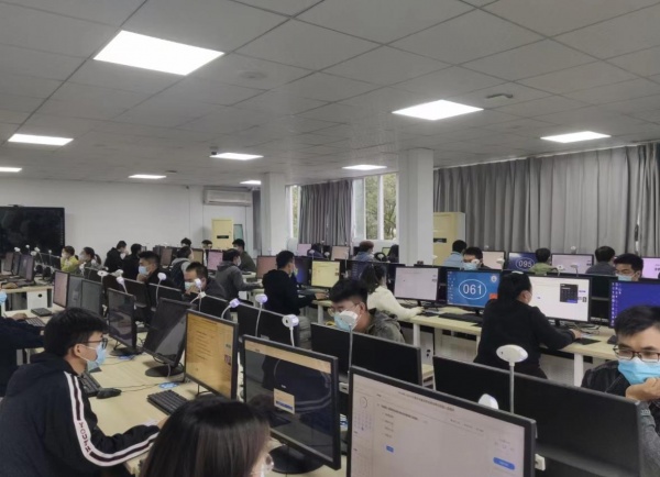 2023年建达学校学习安装技能知识可以住宿