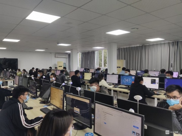 土建施工员岗位职责