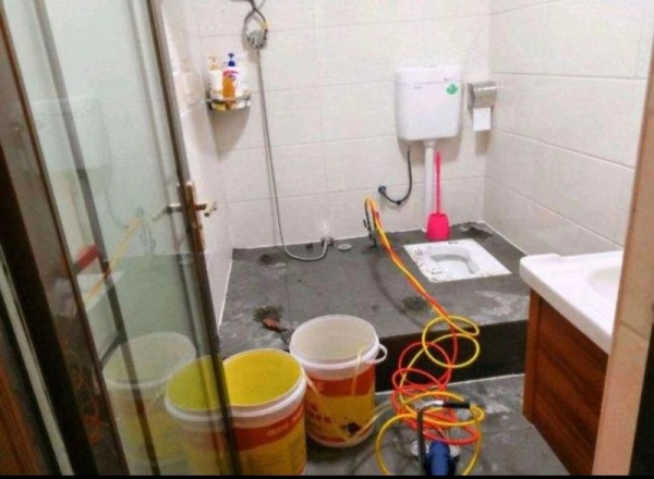 桂林市卫生间补漏桂林卫生间防水补漏电话桂林房屋补漏公司