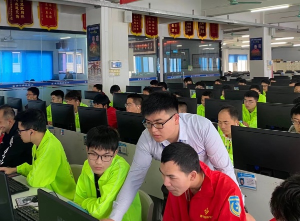 东莞长安UG数控编程培训学习哪里好？