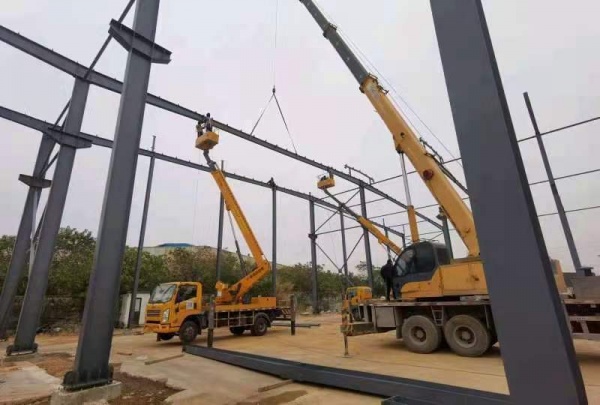 清远园林修剪路政维护高空作业车出租