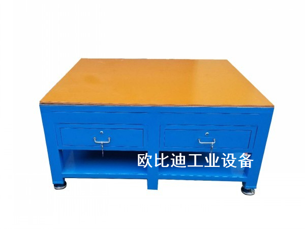 钢板工作台、重型钳工台
