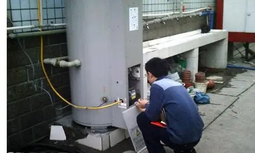 武汉纽思泰空气能售后服务维修)武汉不通电清洗保养本地快速维修站点