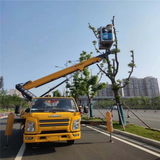 广州白云区江高镇高空广州安装高空作业车出租