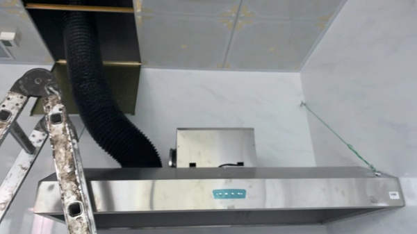 肇庆厨房排烟油烟罩定制安装油烟管道排烟系统风机