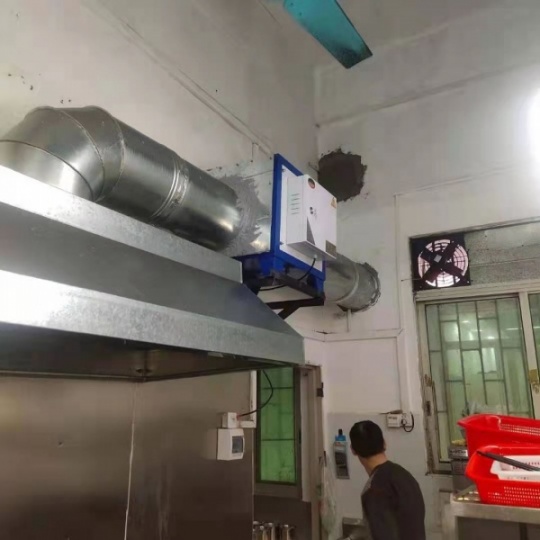 清远市厨房风机维修安装不锈钢烟罩安装抽风机安装厨房除味机安装