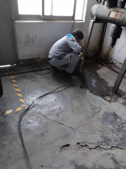 上海浦东下水道化粪池地漏堵塞机器疏通