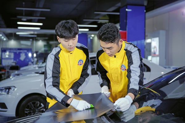 乌鲁木齐市万通技工学校汽车专业开始招生啦161