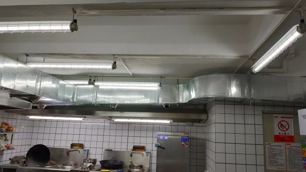 清远市食堂厨房排烟油烟管道排烟离心风机销售安装