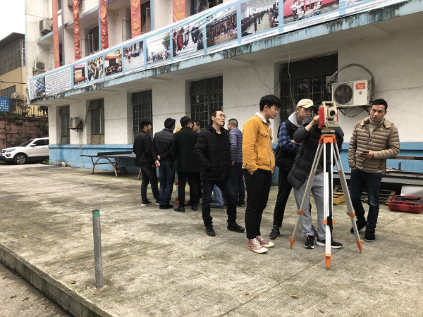 重庆唯一学施工员测量员实操技术的学校
