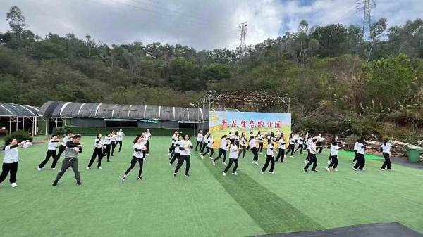 深圳周边公司团建野炊烧烤农家乐拓展一日游