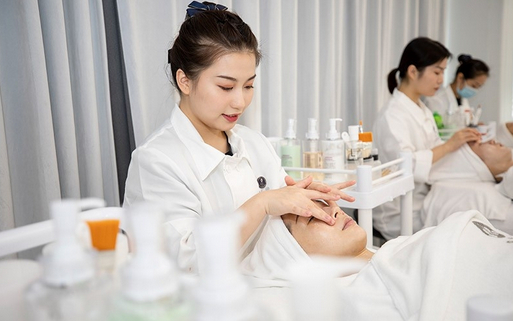 国家承认的美容师证怎么报考