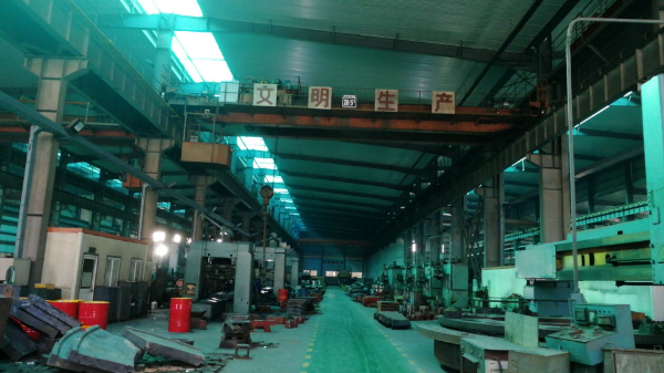 回收天津市整厂旧设备案例（负责拆除制药厂模具厂配件厂果汁厂饮料厂）
