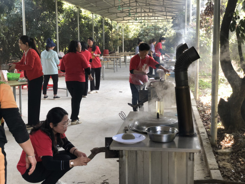 果盛生态园其独特的团建活动和柴火美食