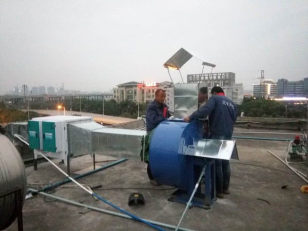 荔湾区排油烟系统油烟管道制作安装风机维修净化器安装排烟改效果