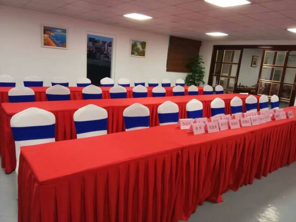 上海出租折叠桌全新会展使用长条桌带桌布桌裙租赁