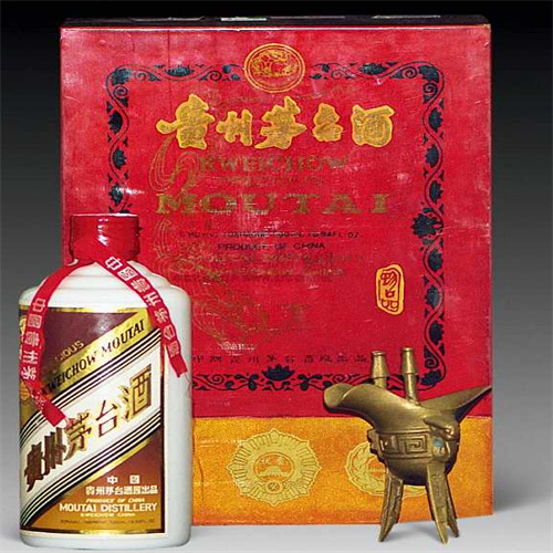 舟山回收茅台酒-原箱-单瓶-纪念-五星-生肖-铁盖均可回收