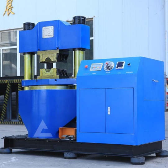 220v压钢丝绳铝套机油泵噪声大的原因