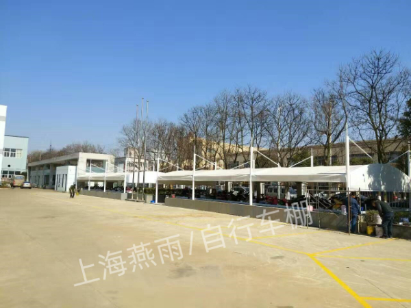 【半透明自行车棚】q235钢结构电动车停车棚 颜色造型多 给你选择的机会