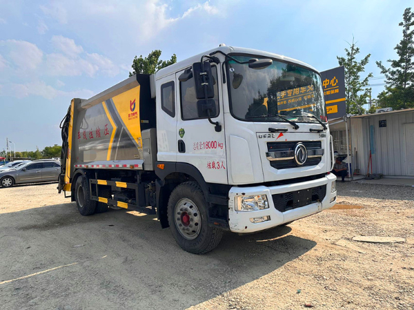 2022年国六东风15方压缩垃圾车