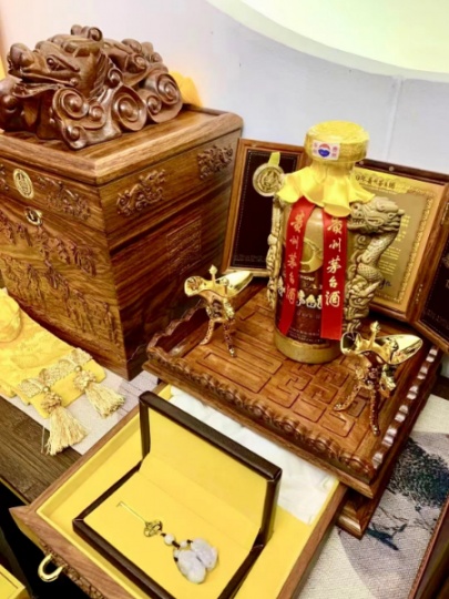 回收80年茅台酒《80年茅台酒回收》价格一览表全国上门回收