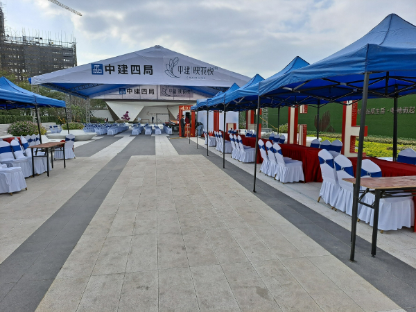 佛山北滘毕业照背景年会舞台训练背景宴会桌椅幼儿园表演舞台灯光