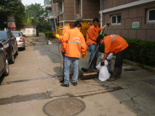 太原市通达街下水道疏通师傅上门清洗清理化粪池抽污电话