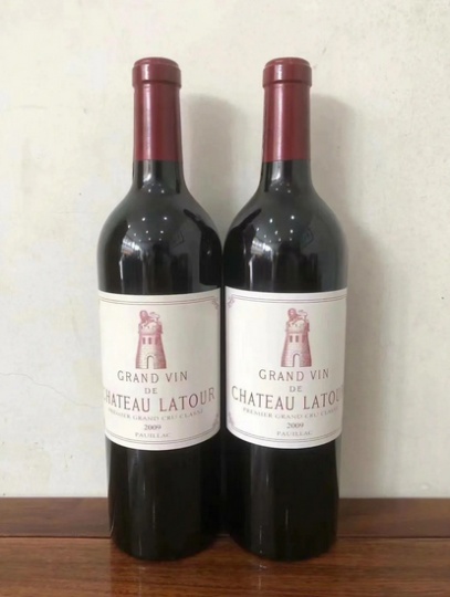 丰县回收红酒-罗曼尼康帝-奥比昂-拉菲-玛歌红酒回收