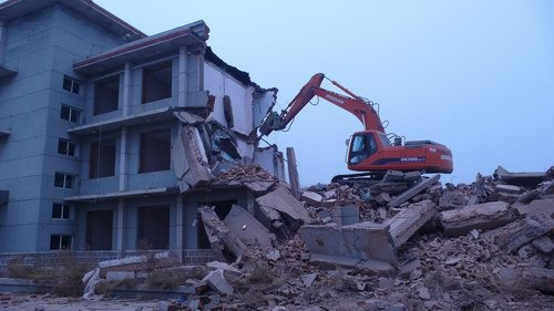 盐城工厂设备回收 盐城钢结构厂房拆除设备回收