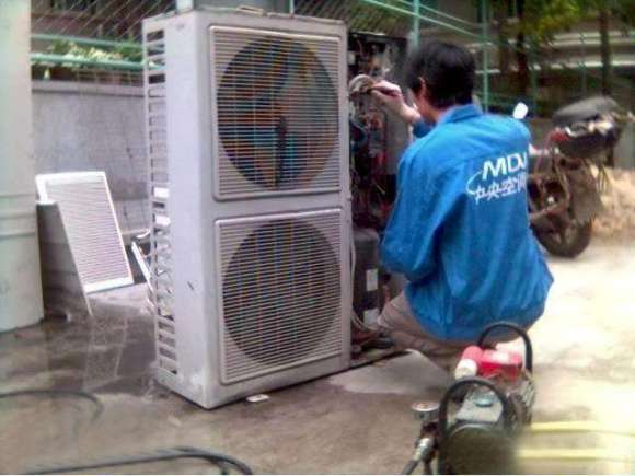 大兴区安定镇空调维修 空调移机 空调安装 空调加氟电话