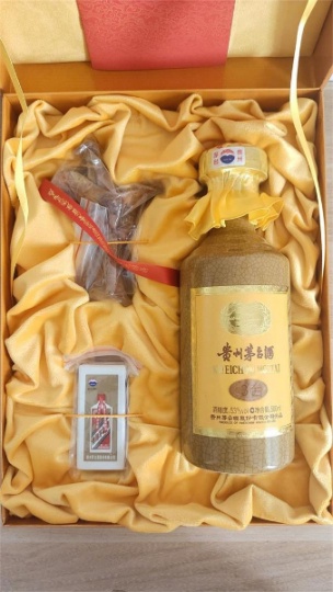 北京回收新款30年茅台酒瓶回收上门价格一览