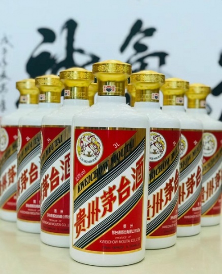 齐齐哈尔回收虎年茅台酒瓶回收30年茅台酒瓶价值参考