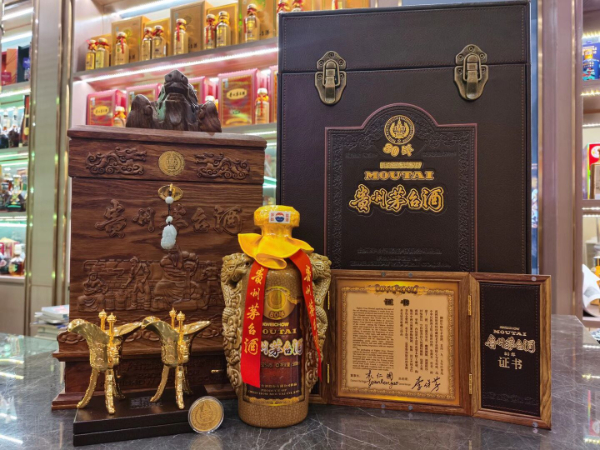 徐州回收兔年茅台酒瓶徐州茅台酒空瓶回收现款交易