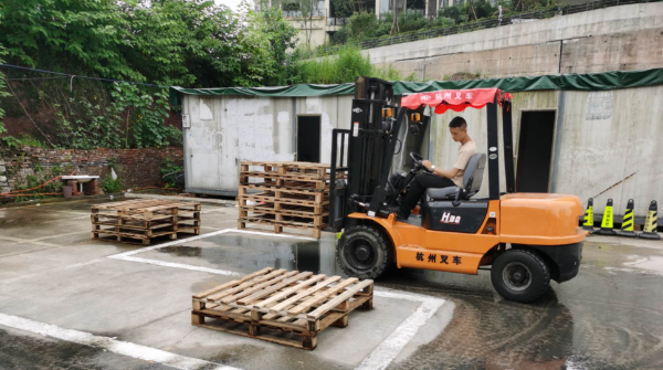 沙坪坝区、北碚区考叉车证怎么报名