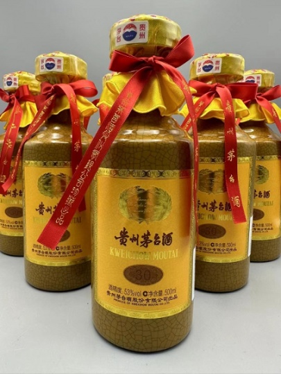 30年酒瓶子回收回收30年茅台酒瓶和茅台酒空瓶回收价