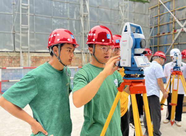 广元全站仪培训班学习后方交会操作步骤