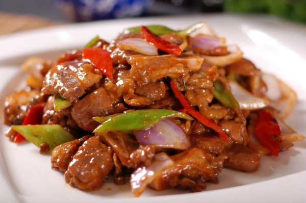 天津家常菜培训班多少钱呢？
