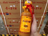 15年茅台酒瓶回收上海回收15年茅台酒瓶多少钱一个