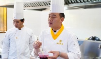 学厨师去哪里去哪里学比较靠谱呢？
