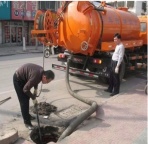 昆明安宁市环卫抽粪 隔油池清理 高压清洗管道 清理化粪池 抽淤泥