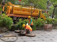 昆明寻甸县专车承包化粪池清理 隔油池清理 抽泥浆 环卫车抽粪